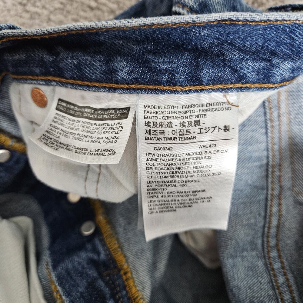 Levis 501 Jeans Men 34X34 (Fit 32X32.5) Blue Denim Straight Leg Button Fly - Picture 4 of 11